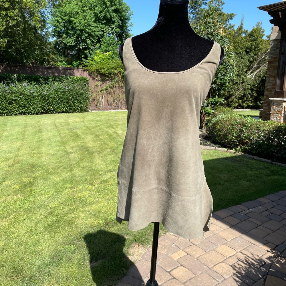 Lafayette- 148 New York Suede Leather Tank Top (Size L) in Olive!